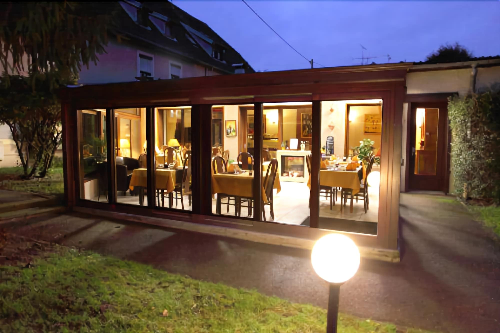 Les Tilleuls Montbeliard Sud Audincourt المظهر الخارجي الصورة
